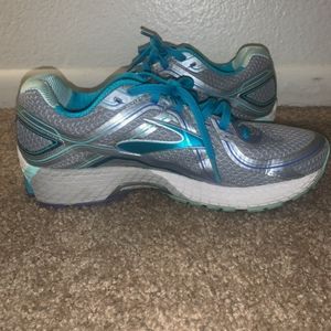 Brooks GTS Women tennis shoes Carpe Runem